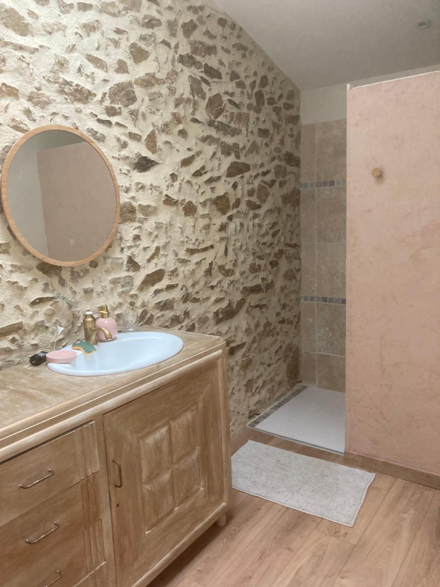 Premier Etage D Jolie Maison A La Campagne Appartement *